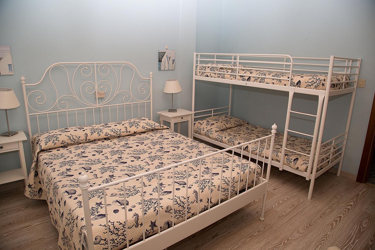 Hotel Umberto Розолина-Маре Экстерьер фото